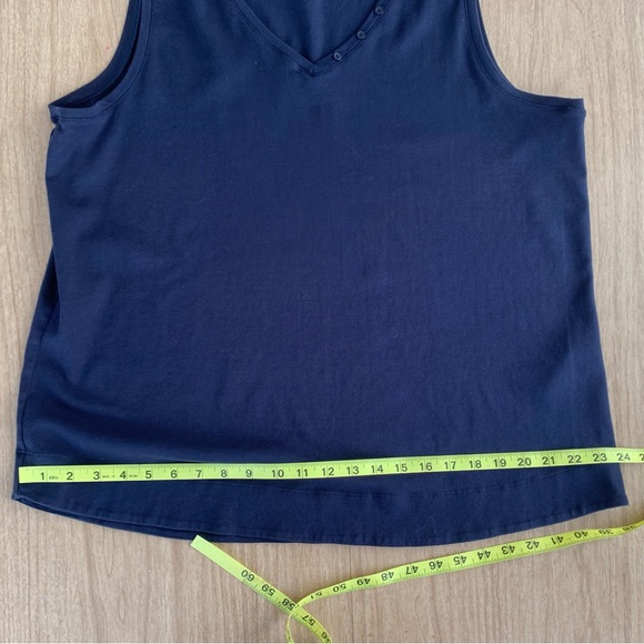 Chico's Sleeveless V-neck Tank Top Navy Blue Chicos Size 4 Women's XXL Size 20 - Picture 7 of 14